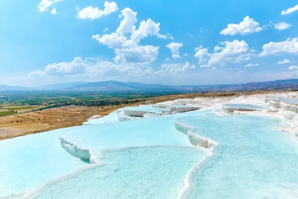 【安塔利亞〉240公里〉入●棉堡Pamukkale〉入●希拉波里斯古城遺址Hierapolis〉巴慕卡麗】