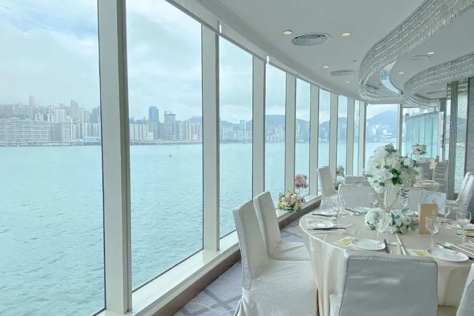 บรรยากาศการรับประทานอาหาร