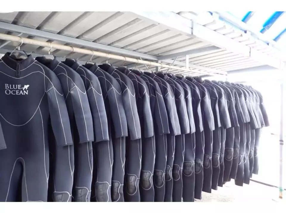 Equipment fitting. We will provide you with the equipment that best suits your needs from our wide selection.