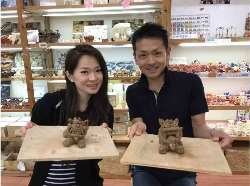 沖縄といえばシーサー！それを自らの手で作る貴重な体験です