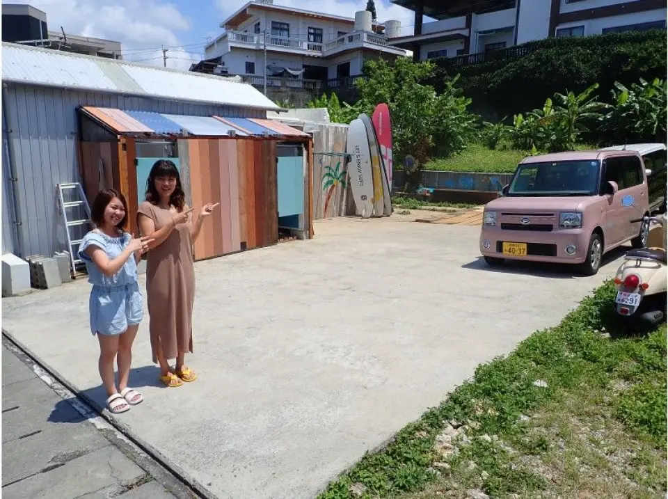 。集合時間に店舗に直接集合してください。白い平屋の古民家、SUPの看板が目印です！