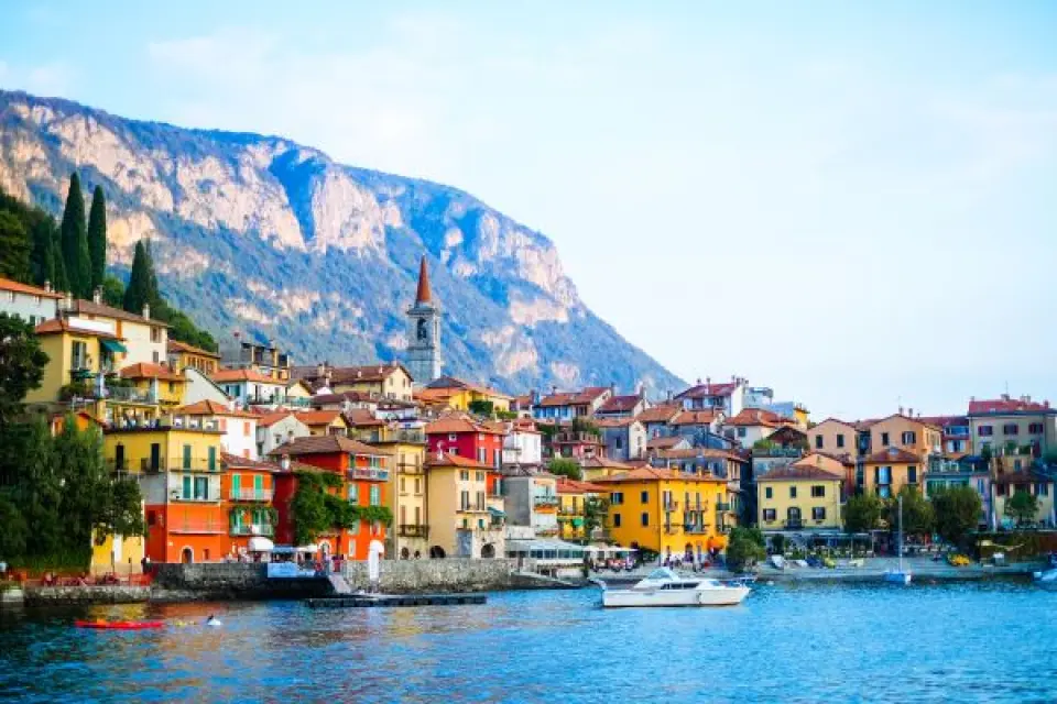 【盧加諾Lugano〉32公里〉科莫湖(遊船體驗)Lago di Como〉92公里〉貝加莫】