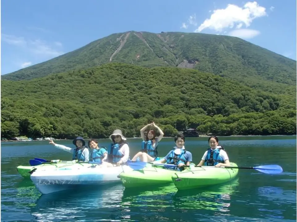 Commemorative photo with Mt. Nantai in the background