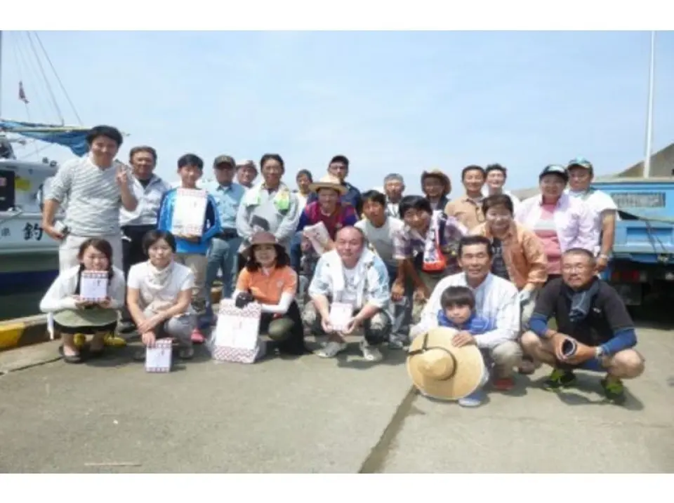 我們有機會釣到石斑魚、比目魚、鰈魚、河豚、日本琥珀魚、石斑魚和魴魚。