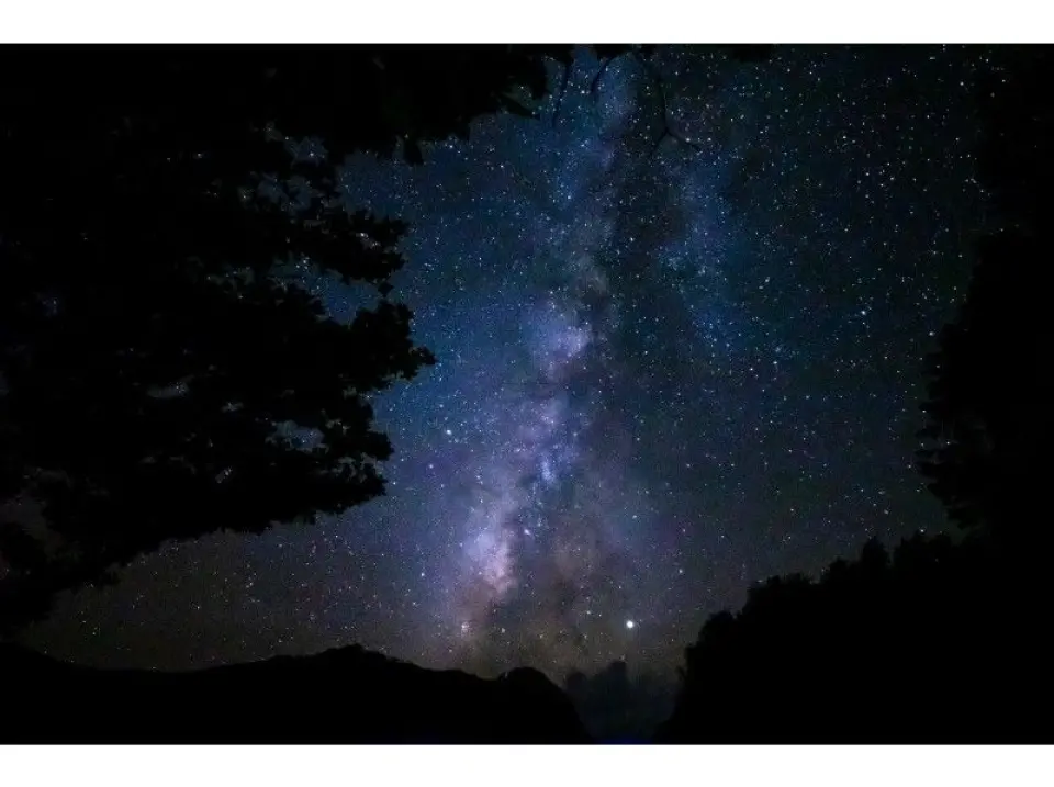 夏の夜空は天の川がばっちり！