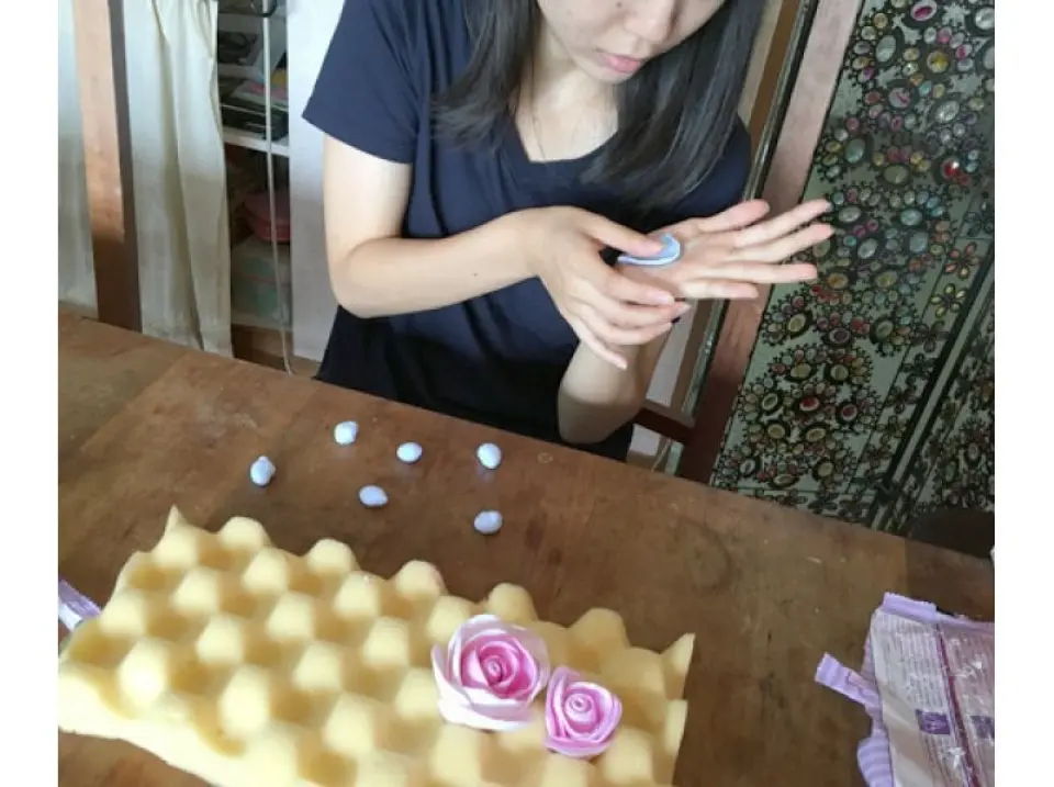 Press with your palm to spread and shape