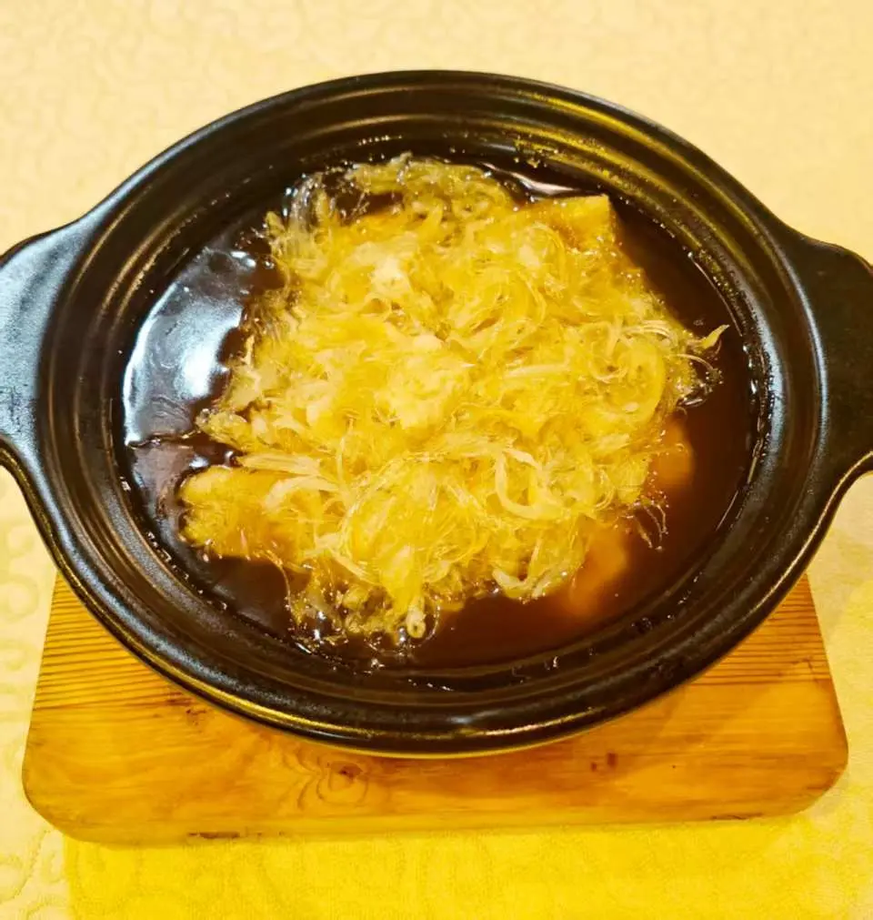 红烧竹笙翅煲
