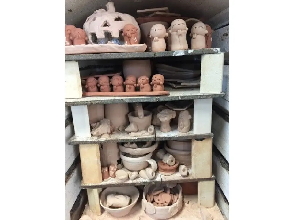 型作り終了。型作りまでの終わったら体験作業は終了です。
完成は約40日後！
仕上げ・焼成が完了したら着払いにてお送りします。可能な型は直接引き取りも可能です。