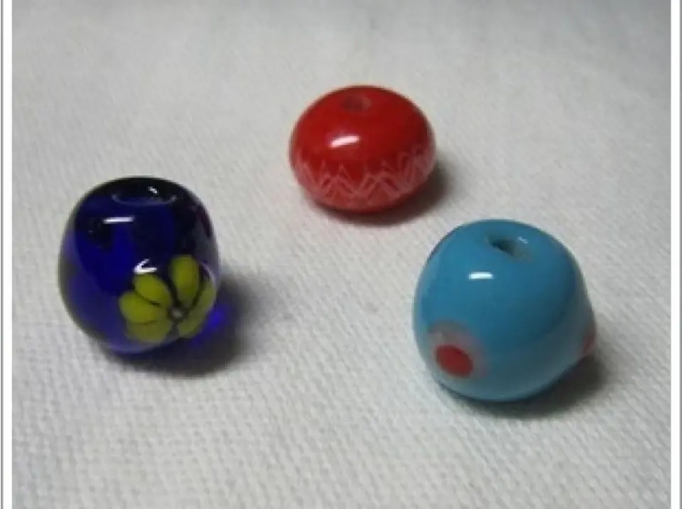 Choose your favorite color of glass and create your own original glass bead.
