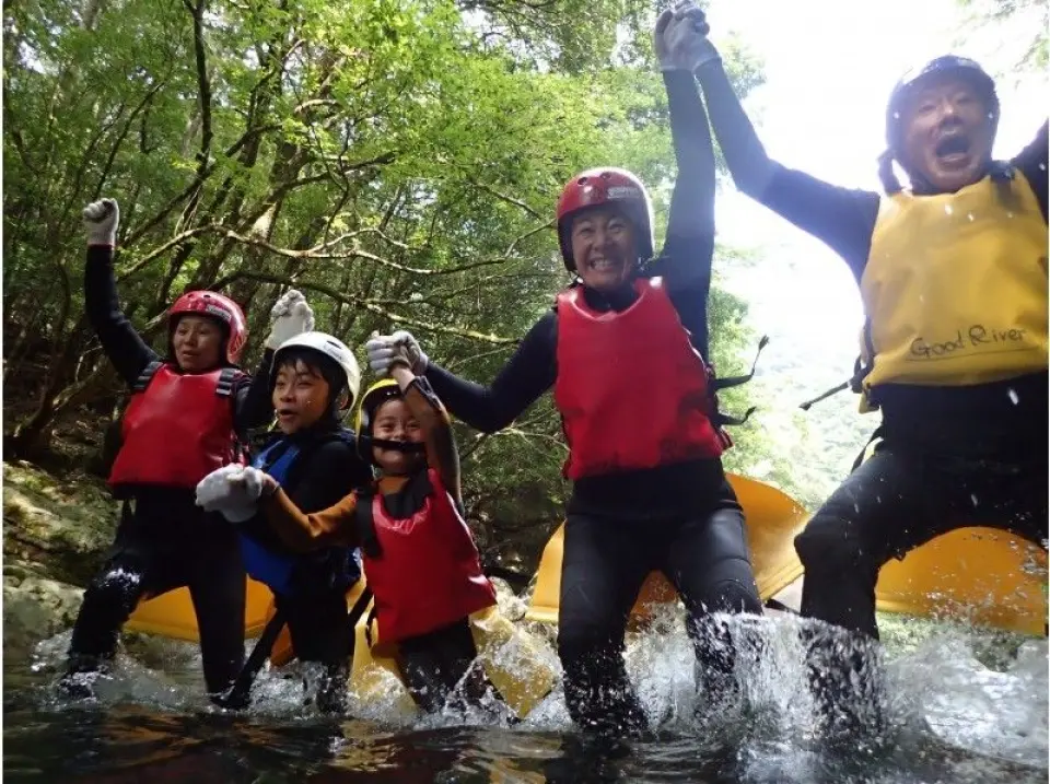 Let's jump with the whole family!!