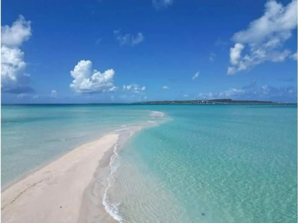 ユニの浜へ上陸