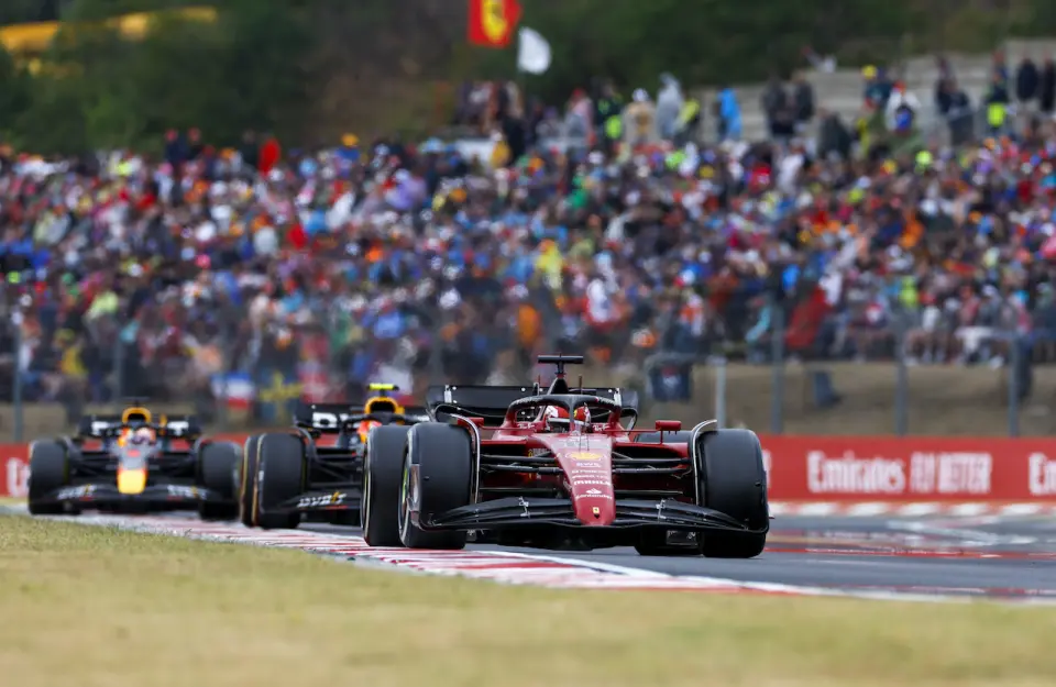 亲眼见证2026年西班牙（马德里）大奖赛的F1®赛车激情！