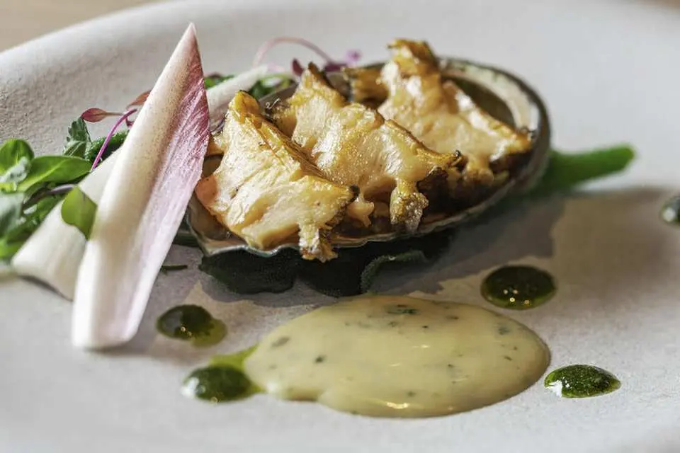 鐵板燒活鮑魚（圖片僅供參考）