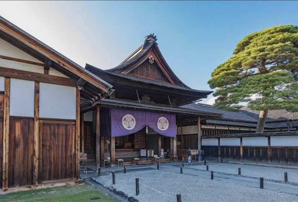 前往高山陣屋，了解飛驒高山歷史發展與文化