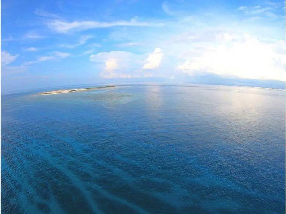 Arrival at the point.
* Travel time: approximately 15 minutes
* Chibishi area, Kerama Islands National Park