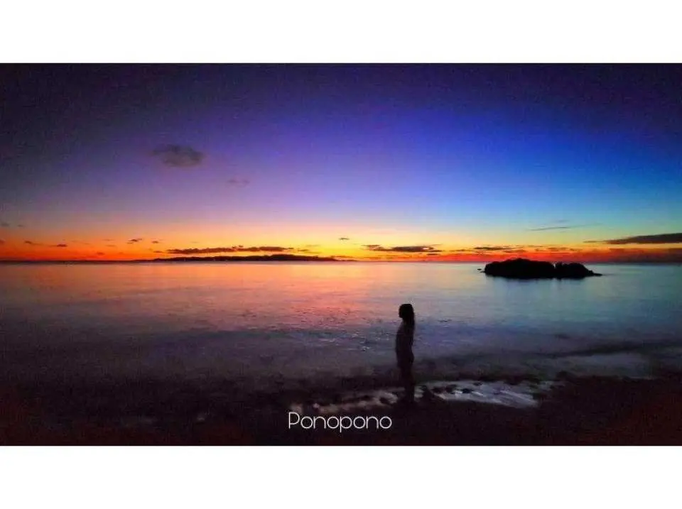 To the island's beautiful sunset spot