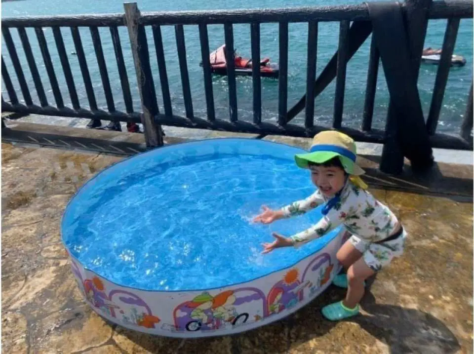 Children's pool ★