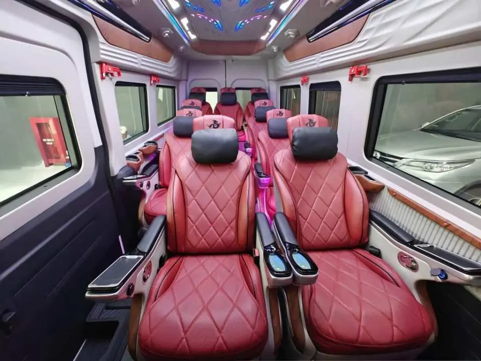 【内装】- 豪华巴士