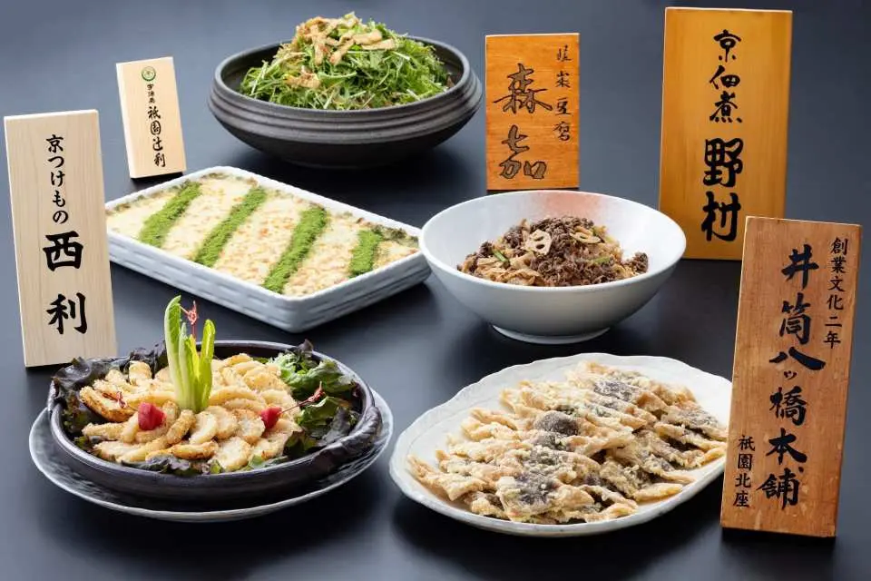 Lunch: Collaboration with Kyoto's Long-Established Businesses and Seasonal Buffet (approx. 50 minutes) ②
Enjoy collaborative dishes with long-established Kyoto manufacturers and a Kyoto-style obanzai (traditional Kyoto home cooking) buffet featuring seasonal ingredients!
*All photos are for illustrative purposes only.
*Some menu items may change depending on ingredient availability.