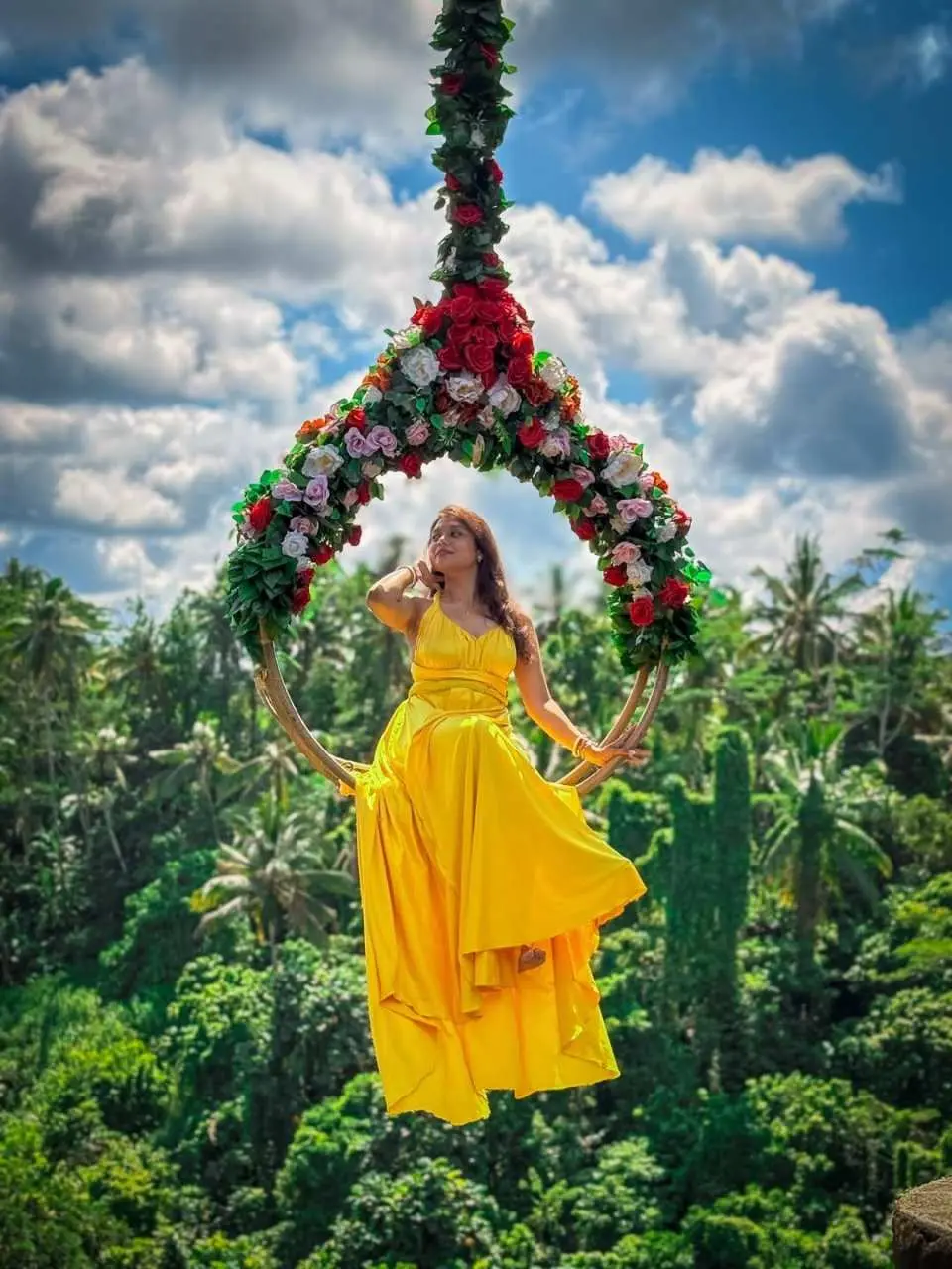 Journey to the iconic jungle swing for amazing photos above the tropical landscape.