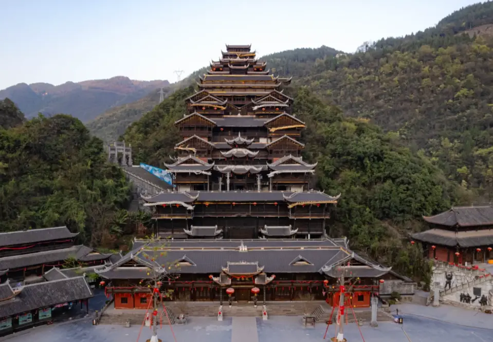 Chiyou Jiuli City is the largest Miao ethnic architectural complex in China.