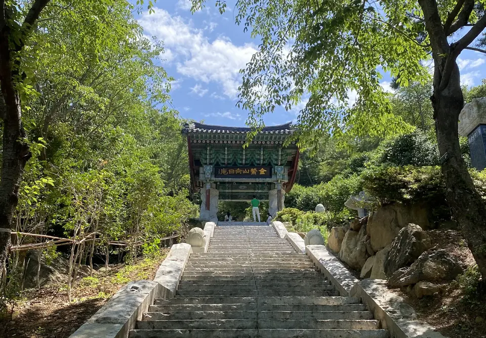 Experience the serenity of this centuries-old temple, where stunning sea views and spiritual heritage come together.