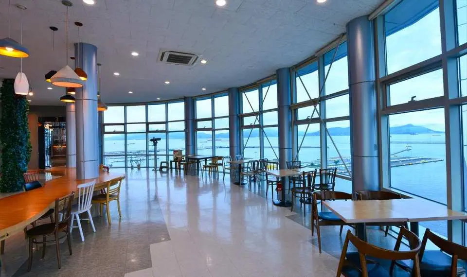 Take in panoramic views of Yeosu's harbor, Expo Park, and surrounding coastline from one of the city's most iconic landmarks. Guests who do not wish to visit Sky Tower may enjoy free time at the nearby Yeosu Expo Convention Center.