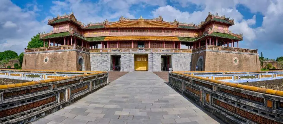 Arrive in Hue and begin exploring the historical and cultural highlights of Vietnam’s former imperial capital.
Hue Imperial City
Visit the UNESCO World Heritage Site and discover the ancient royal palace of the Nguyen Dynasty, including Ngo Mon Gate, Thai Hoa Palace, and the Forbidden Purple City.
Lunch in Hue by your sellf
Enjoy local Hue specialties at a traditional restaurant.
Thien Mu Pagoda
Visit the iconic 7-story pagoda beside the Perfume River, one of the oldest and most famous temples in Central Vietnam.
Khai Dinh Tomb
Explore the unique royal tomb featuring a blend of Vietnamese and European architecture with impressive mosaic decorations and royal interiors.