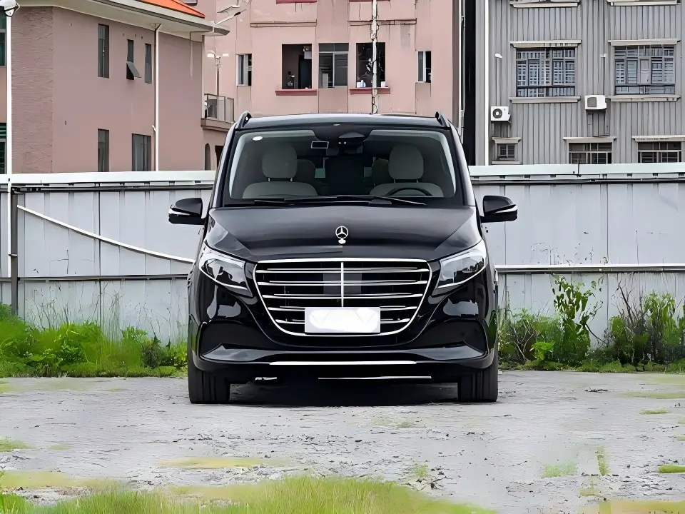 豪华型7座
匹配车型：奔驰V-CLASS