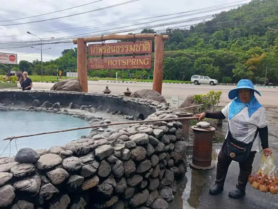 After a 1.5-hour drive toward Chiang Rai, enjoy a short break at a Mae Kachan Hot Spring.
