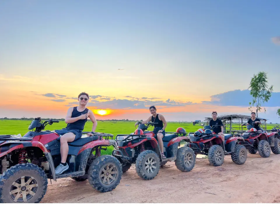 騎乘四輪摩托車（ATV）探索暹粒週邊寧靜的鄉村