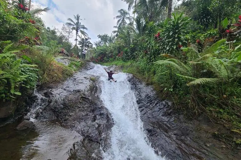 水滑梯
