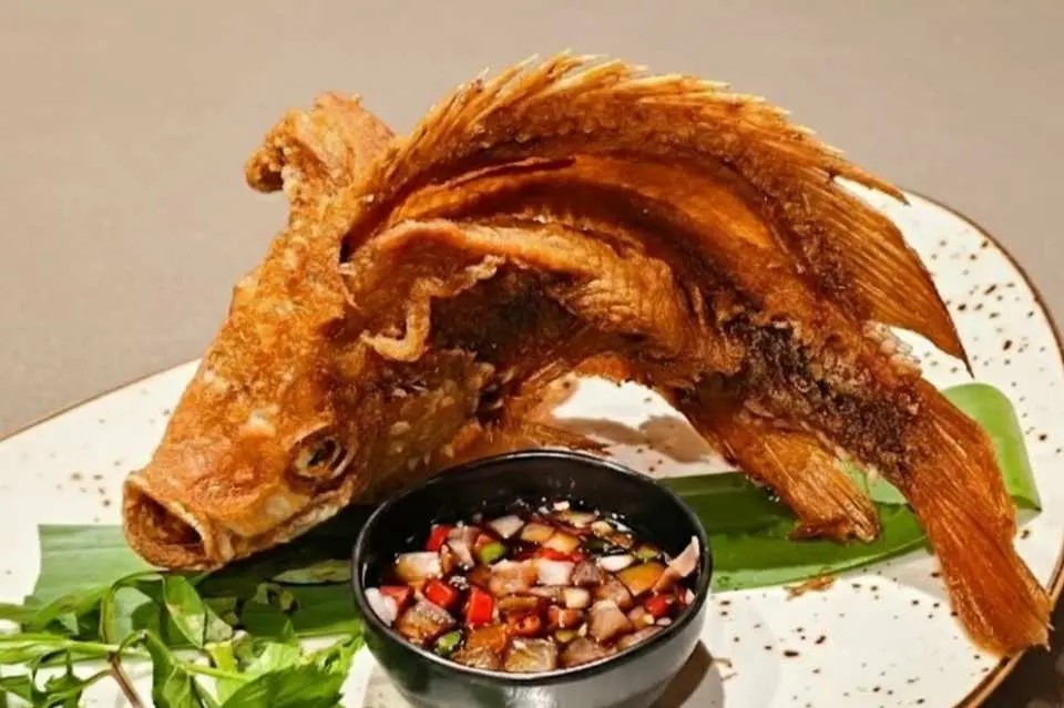 Dinner ~ Michelin-recommended Dancing Fish Malaysian and Indonesian set meal + Cendol (one serving for 2, meal standard: RM95, picture for reference only)