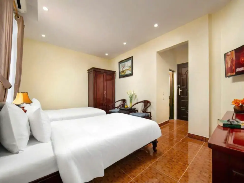 3-Star Hotel (You will stay in similar hotel if fully booked)