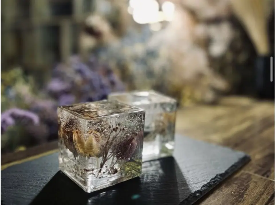 大阪・心斎橋】ドライフラワーで作る透明なキャンドル！ボタニカル