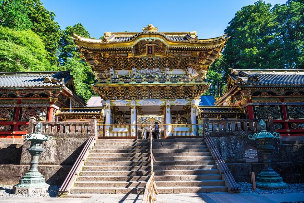 enjoy-a-special-fireworks-witness-oiran-in-the-night-at-edo