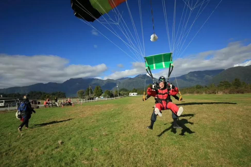 Skydive Franz Franz Josef & Fox Glaciers Skydiving Experience New