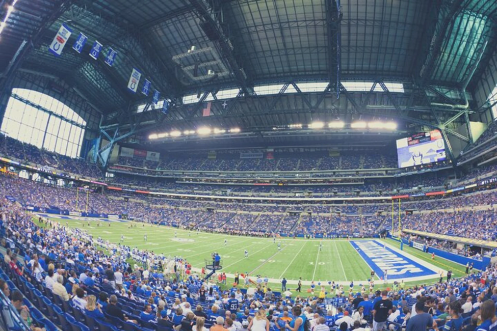 Vé xem trận đấu bóng bầu dục Indianapolis Colts tại Sân vận động Lucas Oil  - KKday