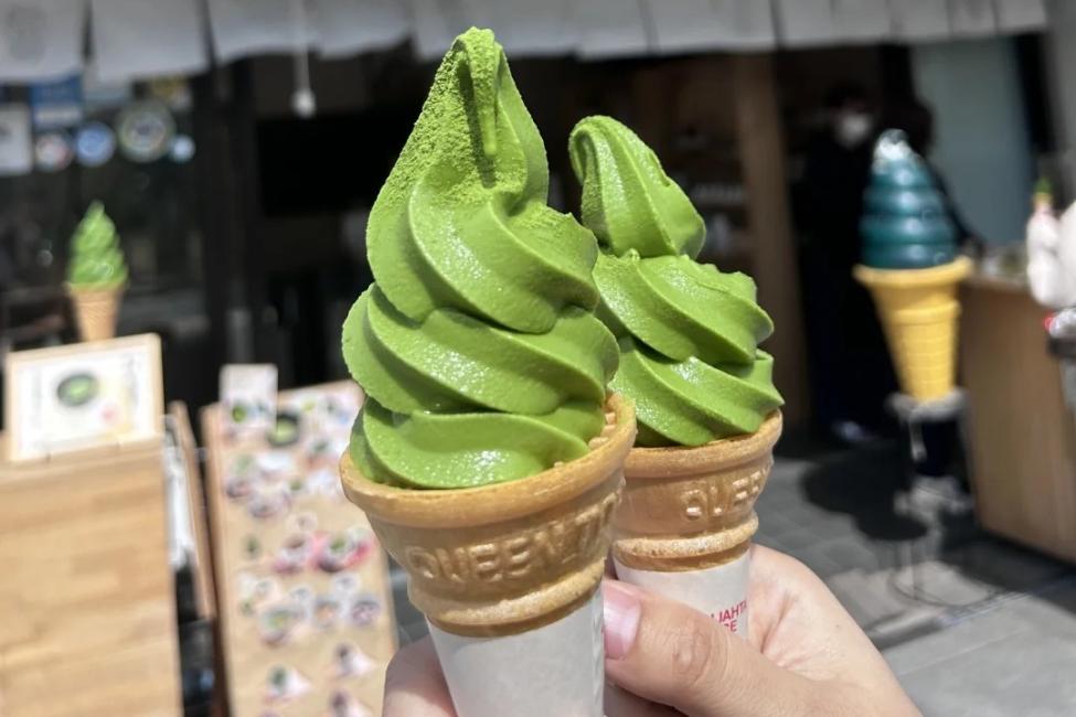 kem matcha đặc sản nhật bản, ẩm thực du lịch nhật bản, mê đi travel 