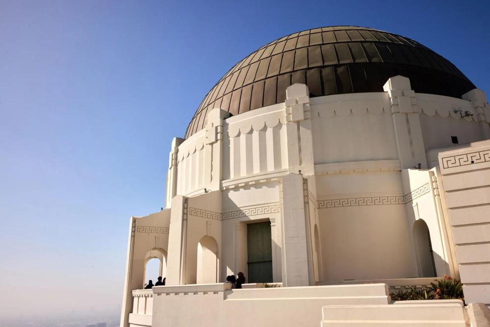 Los Angeles Day Tour by Private Private charter car| Old Town of Los Angeles | Beverly Hills | Disneyland | Departure from downtown Los Angeles - Image 10