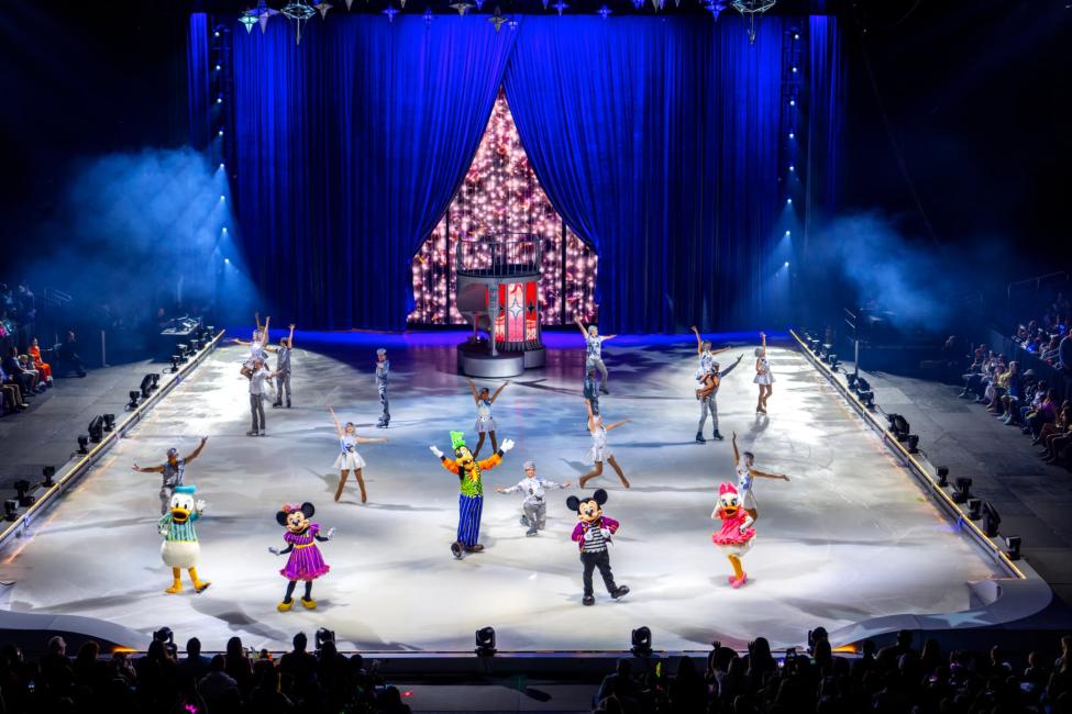 ディズニー・オン・アイス “Magic in the Stars” 観覧チケット 予約