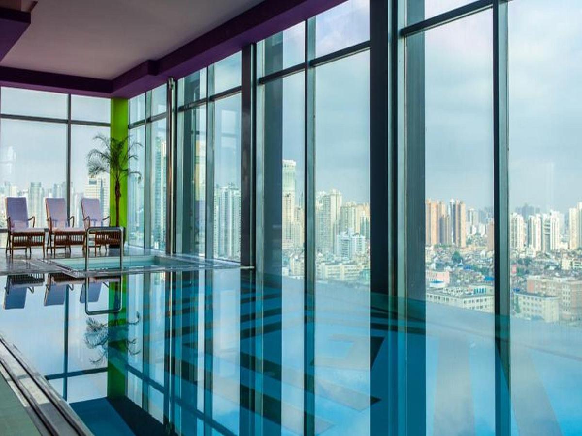 Renaissance Shanghai Yu Garden Hotel on the Bund - KKday