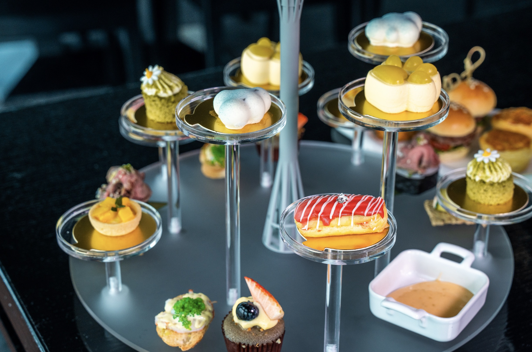 マカオタワー 360カフェ アフタヌーンティーセットお食事券 展望台入場