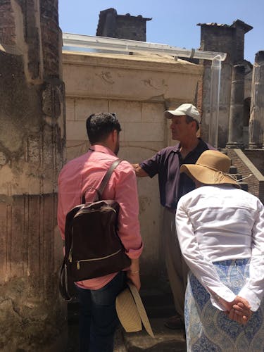 Herculaneum guided tour with an archeologist - KKday