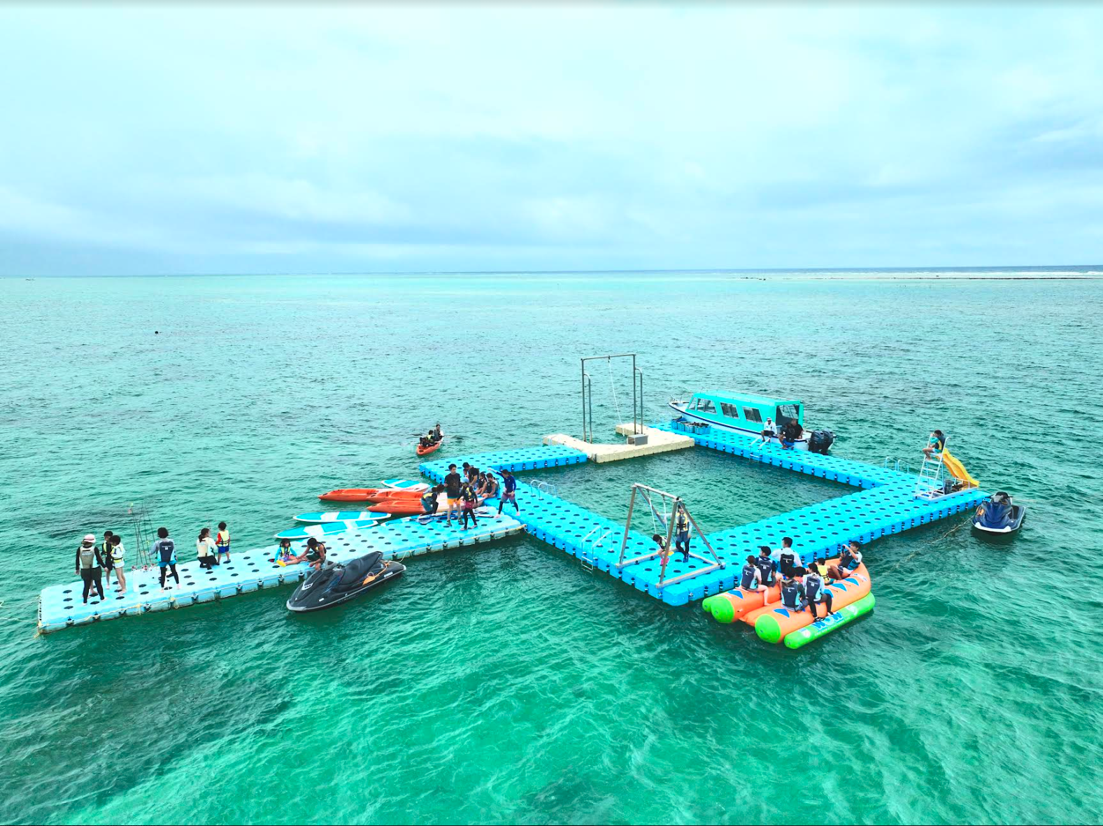 日本沖縄新原ビーチシーパラダイス体験 | 3時間のウォーター