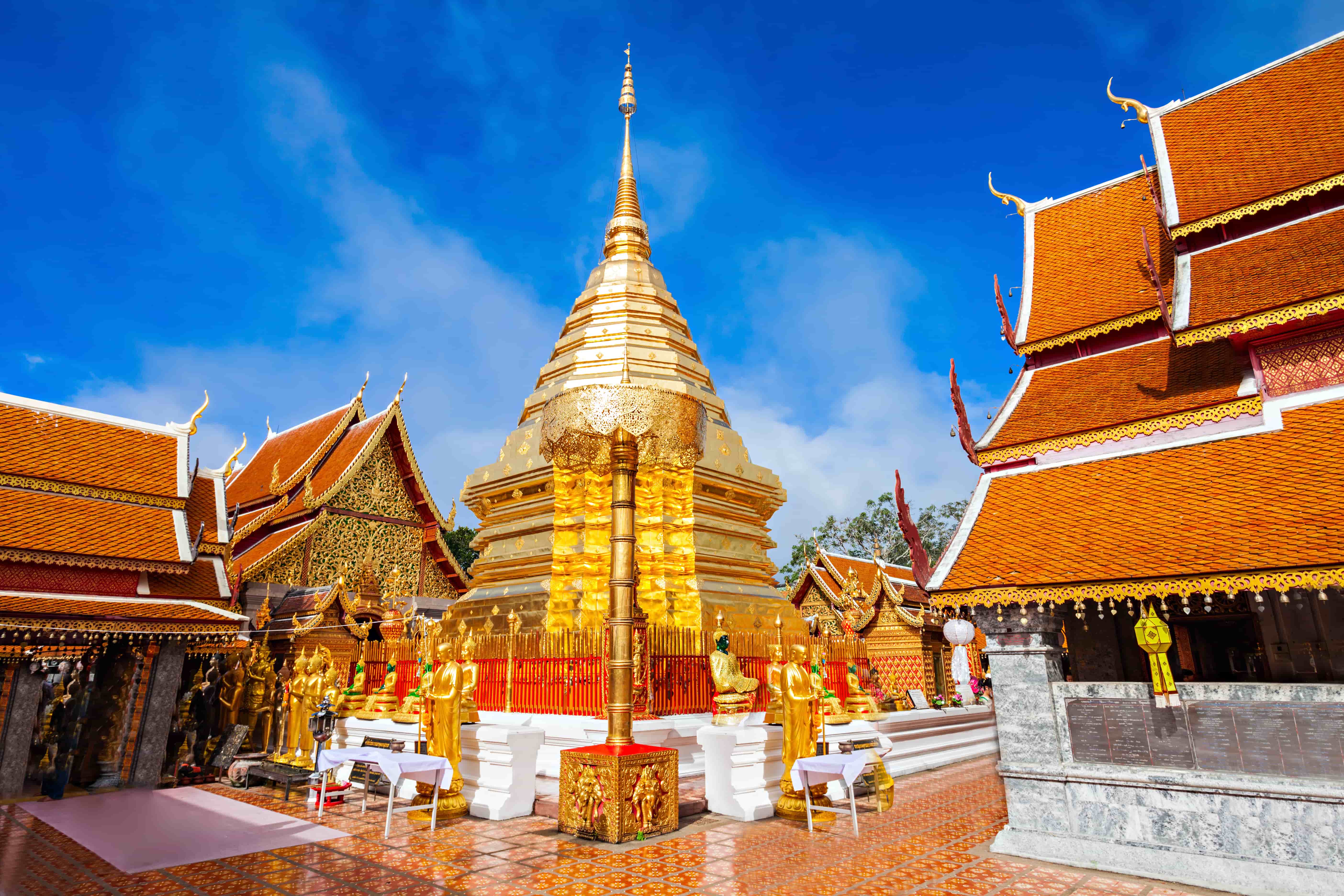 Tour Nửa Ngày Tại Chiang Mai: Chùa Wat Phra That Doi Suthep Và Làng Meo -  KKday