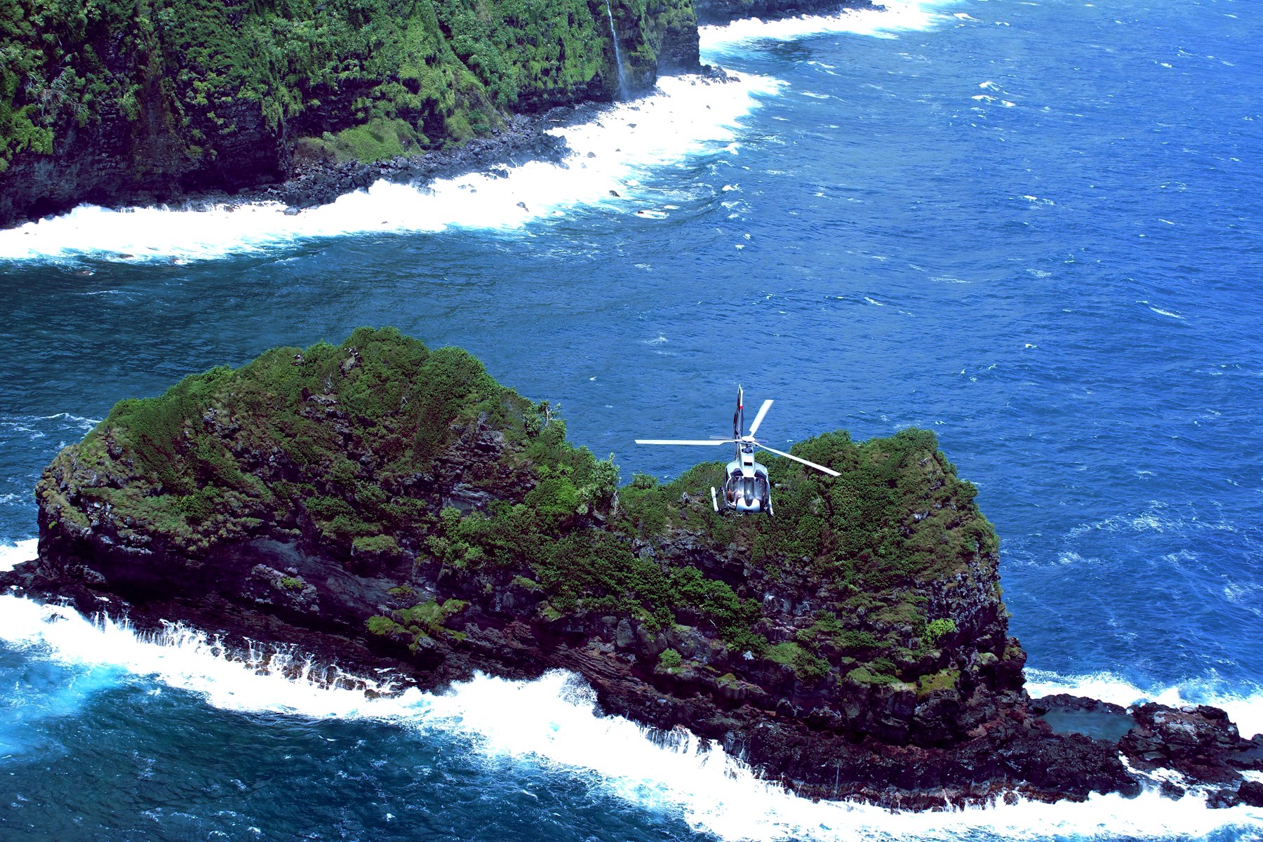 【【夏威夷直升機】茂宜島直升機體驗＋雨林探索（含飯店接送）