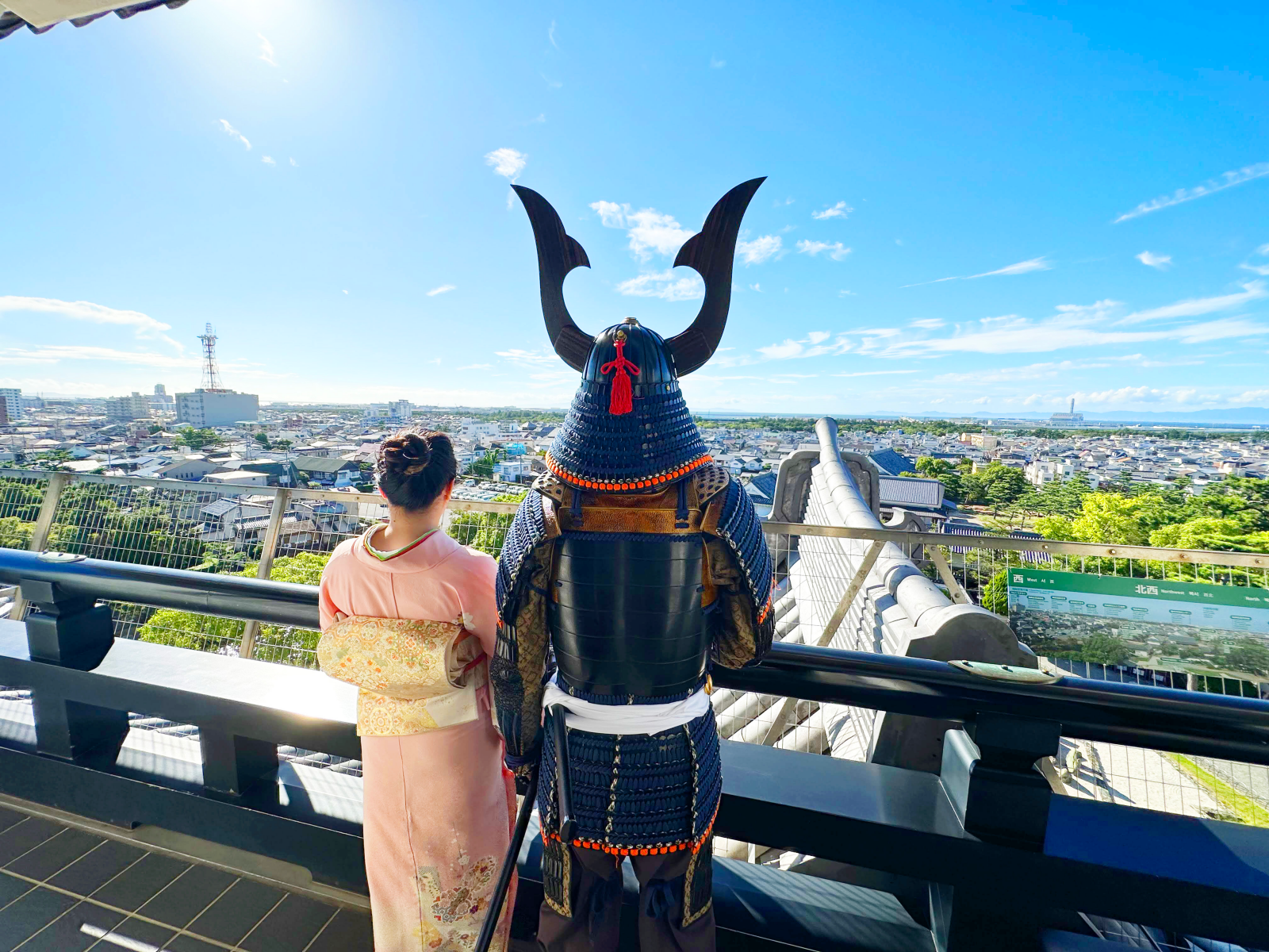 甲冑体験と岸和田城散策ツアー｜武士の時代へ - KKday
