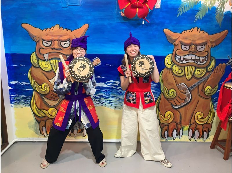 那覇・定員2名】クラフト締め太鼓制作とエイサー体験 - KKday