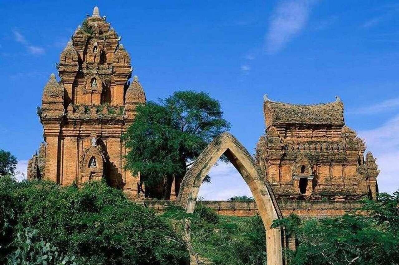 My Son Sanctuary Tour, Apsara Dance & Hoi An Boat Ride - KKday